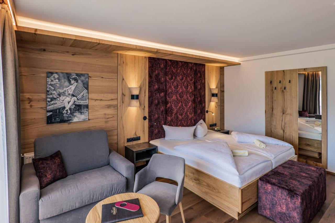 Hotel Foehrenhof Stanzach Exteriér fotografie